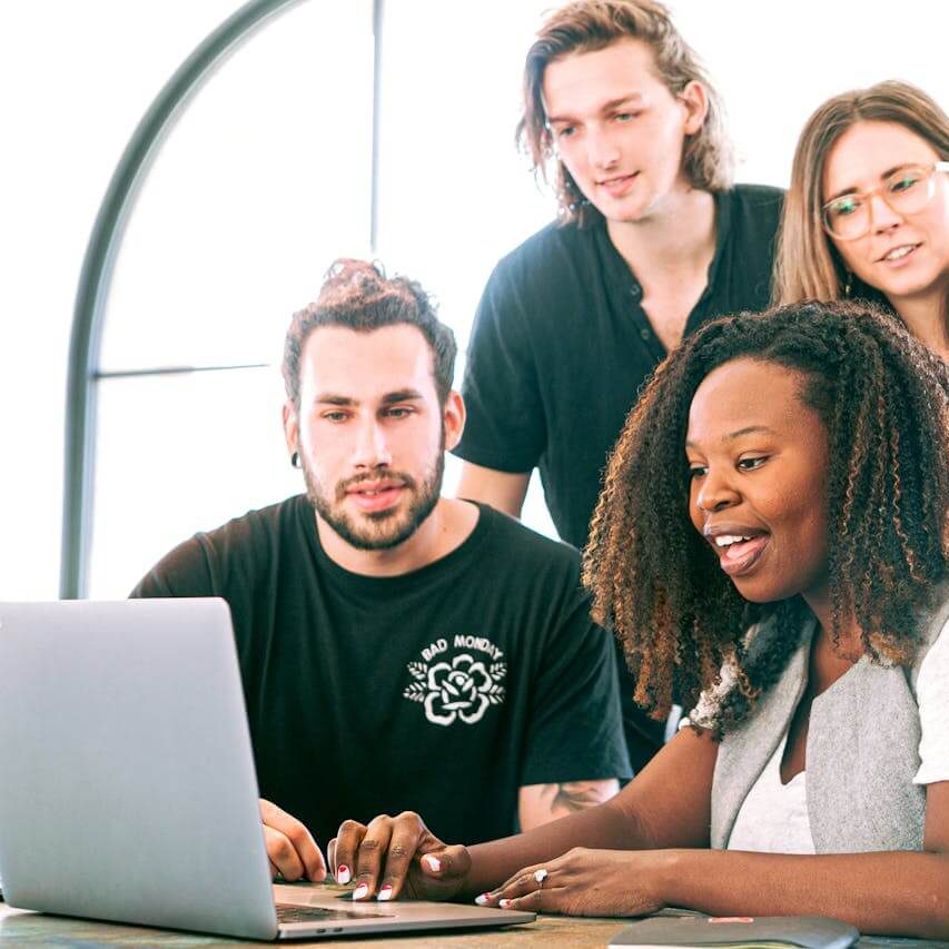 Modebranche_KI Mind_Marketing 6 1 e1760892660843